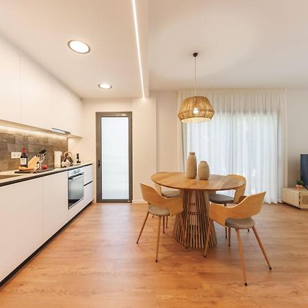 Bravissimo Devesa, 3 Bedrooms And Near The Parc Girona Exterior photo